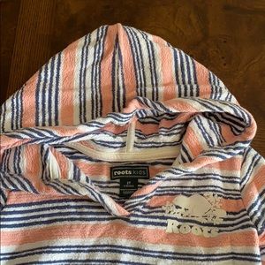 Roots Hooded Sweatshirt NWOT